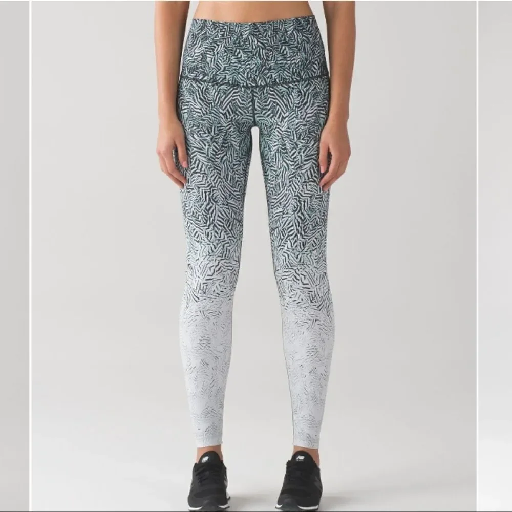 Lululemon Wunder Under Pant Hi-Rise Dazzle Nulux Alpine Black White Size 4